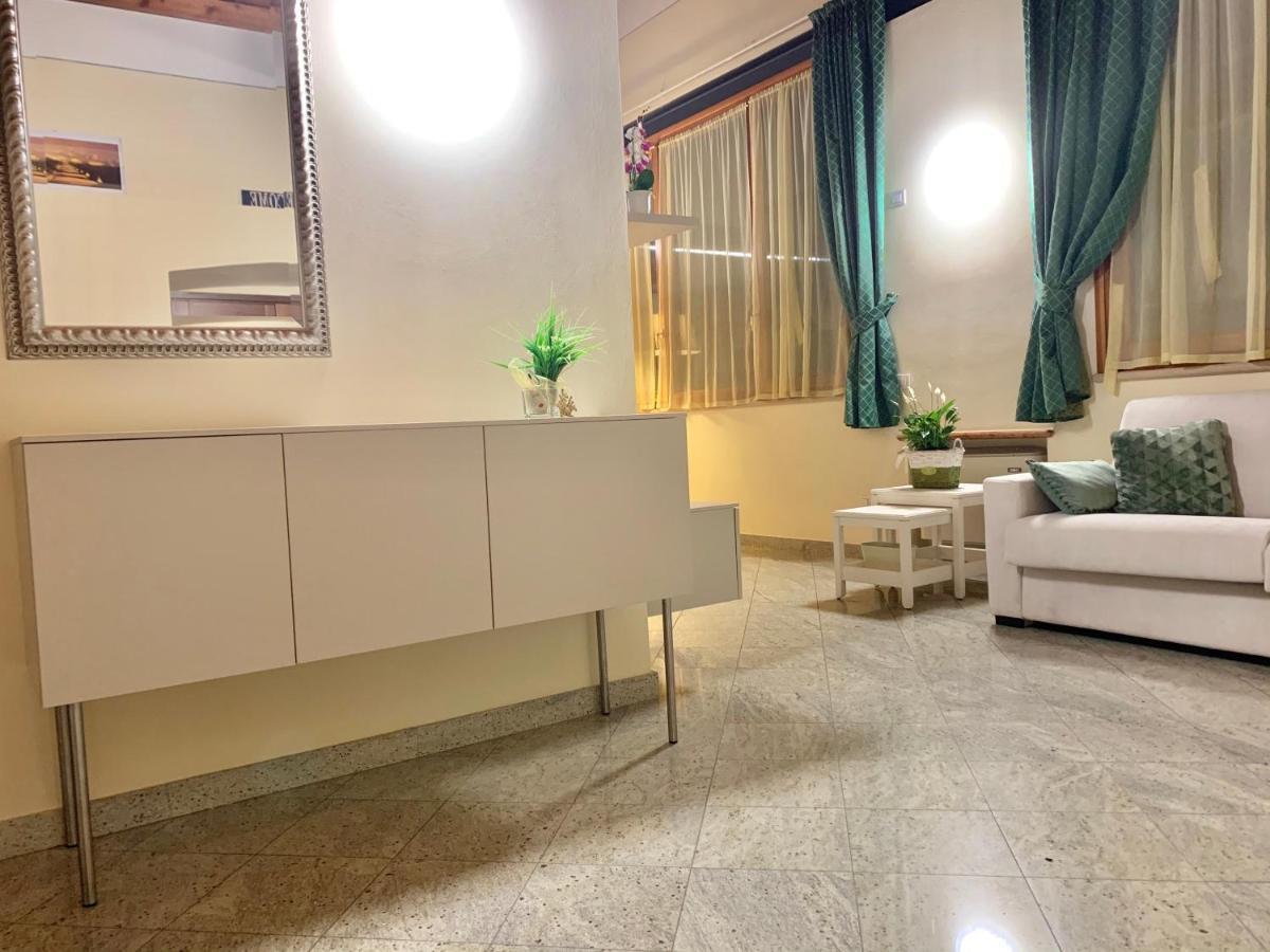 Il Vicoletto Holiday House Volta Mantovana Luaran gambar